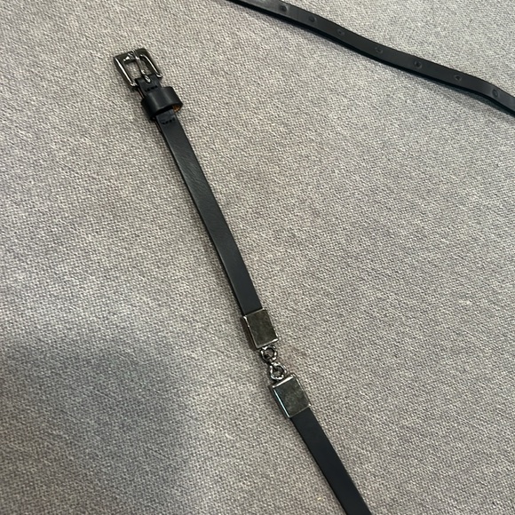 MaxMara skinny belt size 48 - Picture 2 of 7